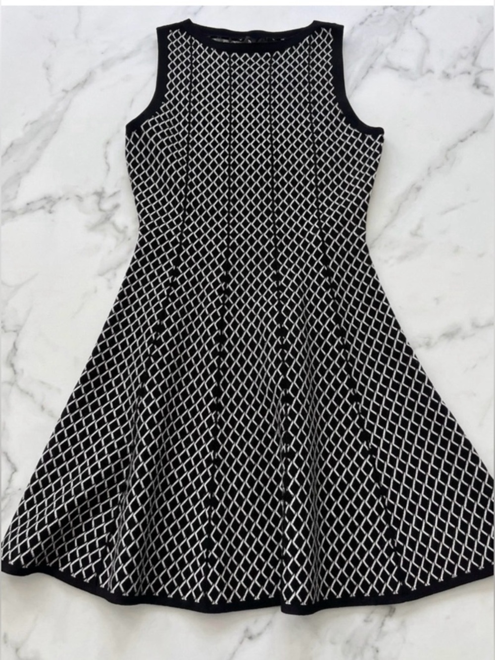 Theory Bilen Dress - Black & White Geometric Diamond Knit
- Size S